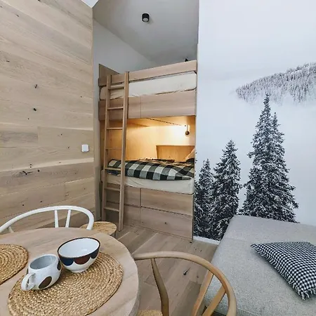 Jasmin Apartment *