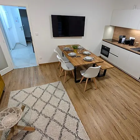 Jasmin Apartment